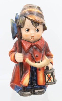 Auktion 360<br>Hummel-Rauchverzehrer, Goebel, Oeslau, 1950er Jahre, polychrom bemalt, Nachtwächter, Modellnr. EF 50, H- 19,5cm [1]
