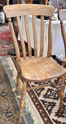 Auktion 360<br>5 vintage Küchenstühle, Holz, H-98 cm [1]