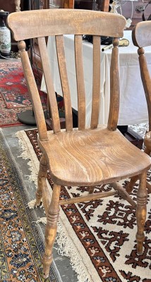 Auktion 364<br>5 vintage Küchenstühle, Holz, H-98 cm [1]