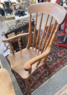 Auktion 364<br>2x vintage Küchen-Armlehnstühle, H-98 cm, B-56 cm [1]