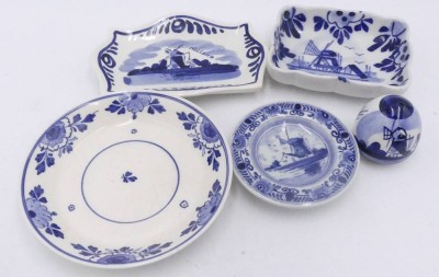 Auktion 360<br>5x kl. Teile  Delft mit Blaumalerei, D-7 bis 11 cm [1]