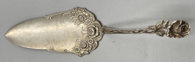 Auktion 360<br>Tortenheber, Silber-800-, Rosenmuster, L-21 cm, 40 gr [1]