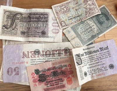 Auktion 360<br>15 Geldscheine, Deutsches Reich und Inflationsgeld [1]