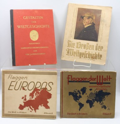 Auktion 360<br>4x Sammelalben, 2x Weltgeschichte und 2x Flaggen, 1x Weltgeschichte nicht komplett [1]