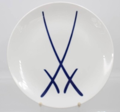 Auktion 360<br>Wandteller, Meissen, Schwertermarke, 1. Wahl, ca. D-25,5cm [1]
