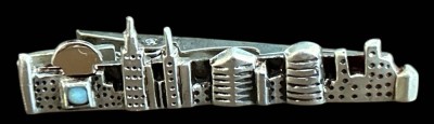 Auktion 361<br>Schlipsnadel-925- mit Stadtsilhouette, ca. 12 gr., L-5 cm [1]