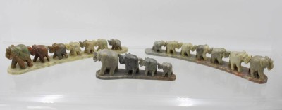 Auktion 361<br>3x Elefantenbrücken, Speckstein, ca. 5,5cm, L-26cm [1]