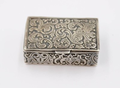 Auktion 361<br>Pillendose, 925er Silber, Deckel reliefiert, innen vergoldet, 14,4gr., H-1cm B-3,5cm T-2cm [1]