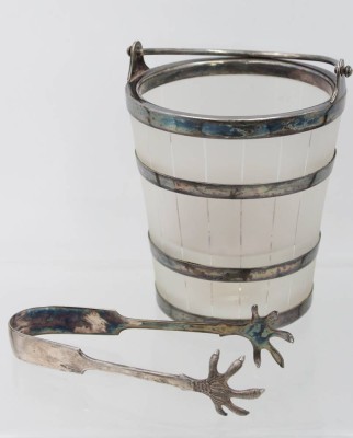 Auktion 361<br>Eisbehälter, älter mit Zange und Einsatz, EPNS, ca. H-15cm D-12,5cm [1]