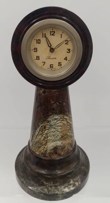 Auktion 361<br>Tischuhr 