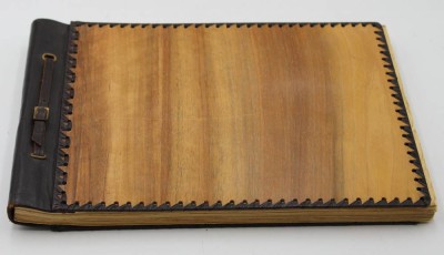 Auktion 361<br>Album mit div. Post-u. Ansichtskarten, div. Reisen [1]