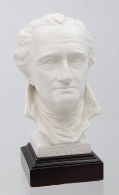 Auktion 361<br>Goethe-Büste auf Holz, Goebel, signiert Bochmann, H-23cm [1]