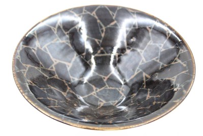 Auktion 361<br>Schale, ungemarkt, Kunstkeramik, ca. H-6cm D-17,3cm [1]