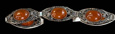 Auktion 361<br>filigrane Silberaqrmband mit 5 Bernstein-Cabouchons, L-ca. 19 cm, 20,4 gr [1]