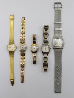 Auktion 361<br>5x div. Damen-Armbanduhren, Werke nicht geprüft, teilw. getragene Erhaltungen, ca. D-2 bis 3cm [1]