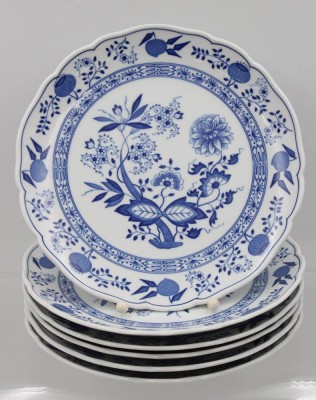 Auktion 361<br>6x Speiseteller, Hutschenreuther, Zwiebelmuster, ca. D-24,5cm [1]