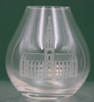 Auktion 361<br>kl. Glas, Carl Rotter Lübeck, Ansicht Rathaus Hamburg, ca. H-7,5cm [1]