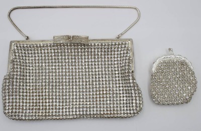 Auktion 361<br>Abendtasche u. Geldbörse, Strassbesatz, Gebrauchsspuren, ca. 12,5 x 19,5cm [1]