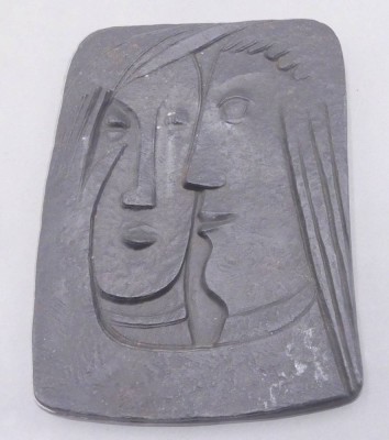 Auktion 361<br>Buderus Künstlerplatte,  beschriftet Thomae 1970, sign. K.Schwippert, 22x15 cm [1]
