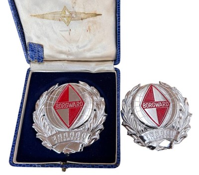 Auktion 361<br>2x Borgward Plaketten 1x 100.000, 1x 200.000km in Etui [1]