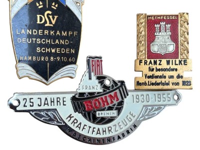 Auktion 361<br>3xKleinabzeichen, 2x Hamburg, 1x Bremen, max. Breite 9 cm, emailliert [1]
