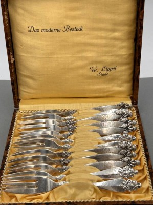 Auktion 361<br>12x Silber-800- Kuchengabeln, 