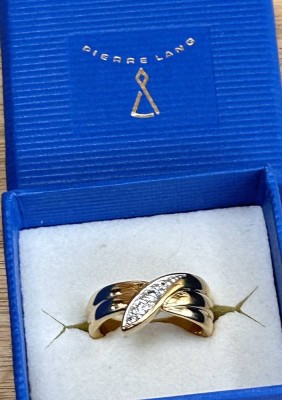 Auktion 361<br>Pierre Lang Ring in OVP, goldfarben mit klaren Steinen, RG 54 [1]