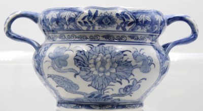 Auktion 361<br>Chinesische Henkelvase Blau -Weiss  [1]