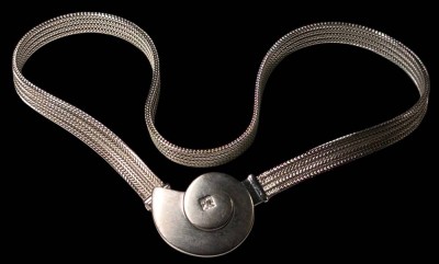 Auktion 362<br>breites Collier 