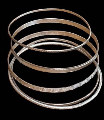 Auktion 362<br>5x div. Silber-Armreife, zus. 25,2 gr [1]