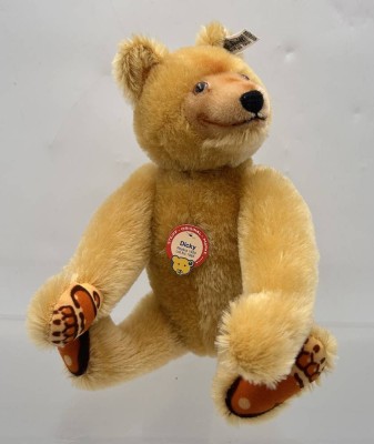 Auktion <br>Steiff Teddy 
