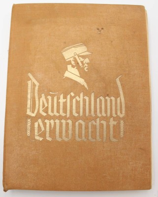 Auktion 362<br>Sammelalbum, Deutschland erwacht, kompl., einige Seiten lose aber wohl Vollständig, Gebrauchsspuren [1]