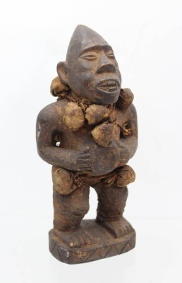 Auktion <br>wohl Ritual-Figur, Afrika, älter, ca. H-27,5cm [1]