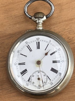 Auktion 362<br>mechan HTU, optisch gut, Werk steht, D-4,5 cm [1]
