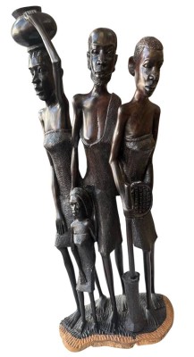 Auktion 362<br>Massai Figurengruppe, Holzschnitzerei aus Tropenholz, H-42 cm, B-20 cm [1]
