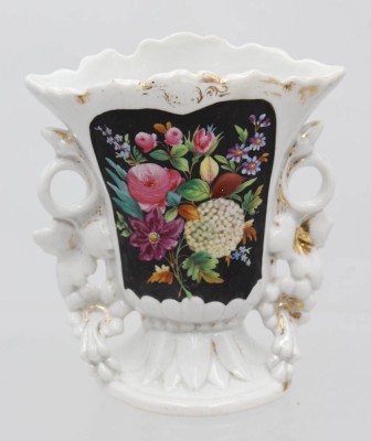 Auktion 362<br>Biedermeiermeier-Vase, Blumen auf schwarzem Grund, Goldzier berieben, ca. H-16cm [1]