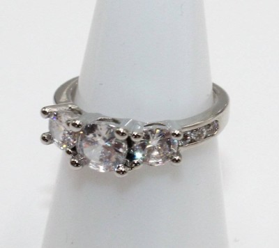 Auktion 362<br>Zirkon-Ring, versilbert, RG 54 [1]