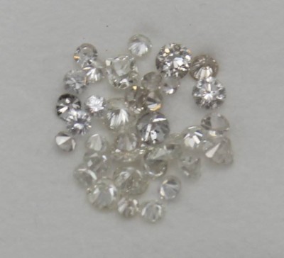 Auktion 362<br>Konvolut div. kl. Brillanten, zus. 1,19ct [1]
