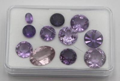 Auktion 362<br>11x div. Amethyste, zus. ca. 30,6ct [1]