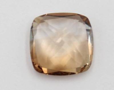 Auktion 362<br>champagnerfarbener brasil. Topas, erhitzt, ca. 6,3ct [1]
