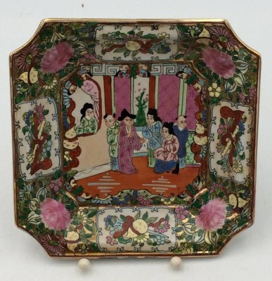 Auktion 362<br>gr. Ascher mit Personenbemalung, China, gemarkt, älter, 20x0 cm [1]