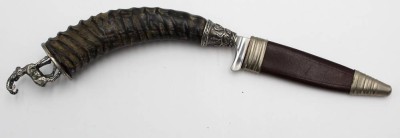 Auktion 362<br>Jagdnicker, Hirschkrone gemarkt,  Horngriff, versilberter Steinbock als Bekrönung, ca. L-26cm [1]
