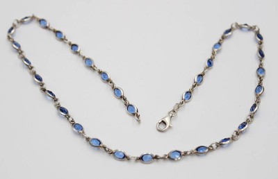 Auktion 362<br>Halskette, blaue Steine, 925er Silber, ca. 9,6gr., L-44cm [1]