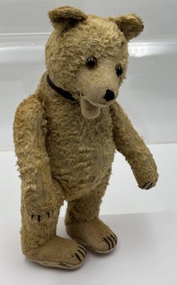 Auktion 362<br>STEIFF Vorkrieg,  um 1920/30, Teddy-Baby, Wollplüsch, 28 cm,, Knopf, bespielt, Druckknopf defekt, Holzwolle-Füllung [1]