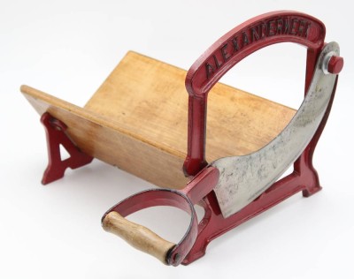 Auktion 362<br>Brotschneidemaschine, Alexanderwerk, älter, ca. H-27cm B-37cm [1]