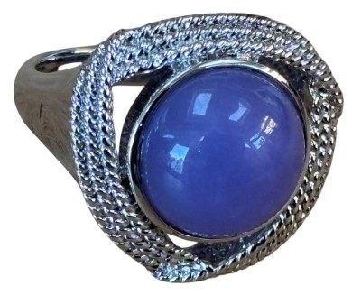 Auktion 362<br>massiver Silber-925- Ring mit lila Stein, umringt von klaren Steinen, RG 57, 11,6 gr [1]