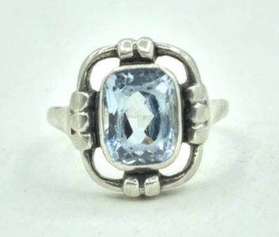 Auktion 362<br>Ring mit einem blauen Stein, 835er Silber, RG 52, 5,2 gr., Stein zerkratzt [1]