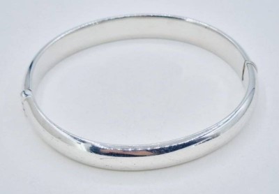Auktion 362<br>Armspange aus 925er Silber, 20,1 g., 6,7 x 6,0 cm [1]