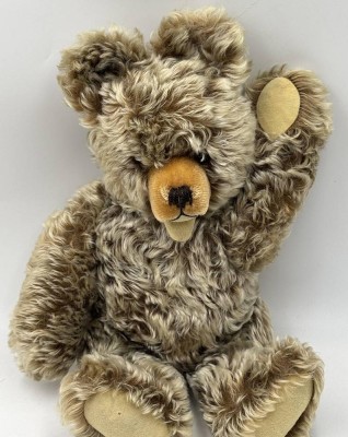 Auktion 367<br>br. Zotty, wohl Steiff, Brummstimme, H-41 cm [1]