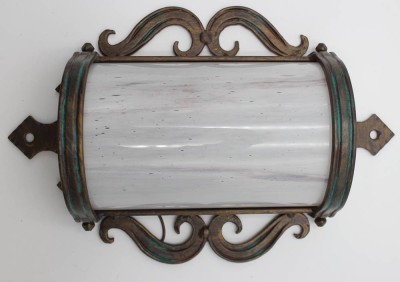 Auktion 362<br>Wandlampe, Fibo, marmorierter Milchglasschirm, H-28cm B-20cm [1]